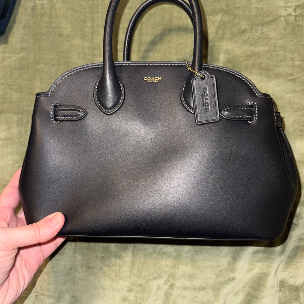 Coach Empire Carryall 26